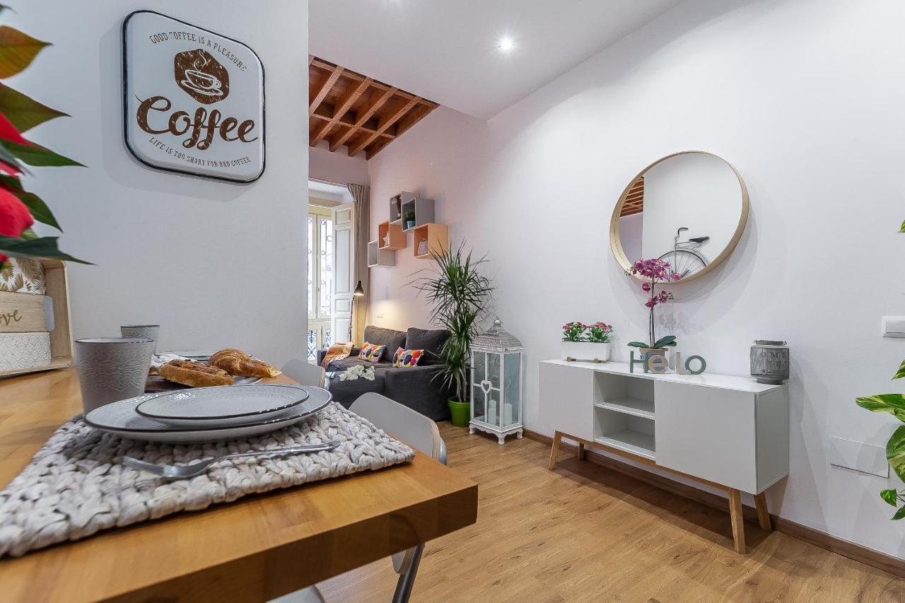 Larios Deluxe Studio Malaga Bagian luar foto