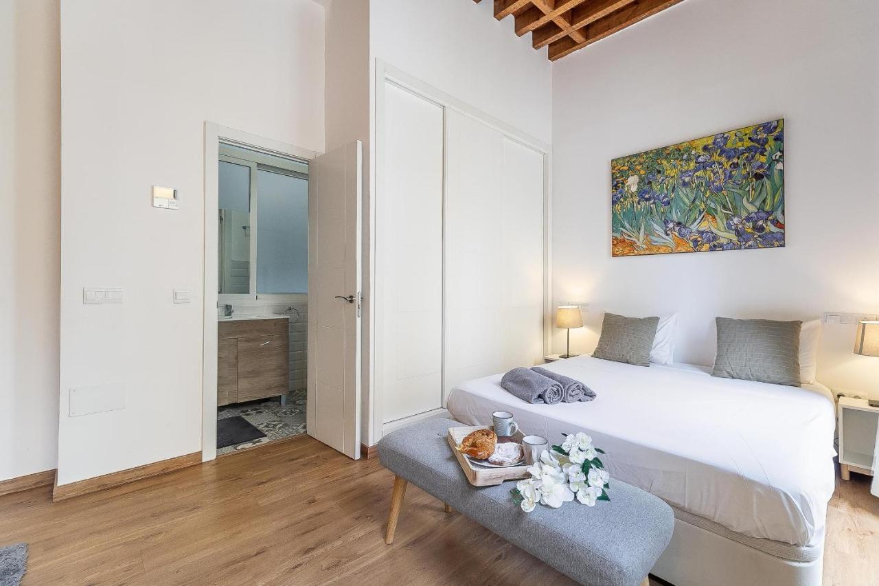 Larios Deluxe Studio Malaga Bagian luar foto