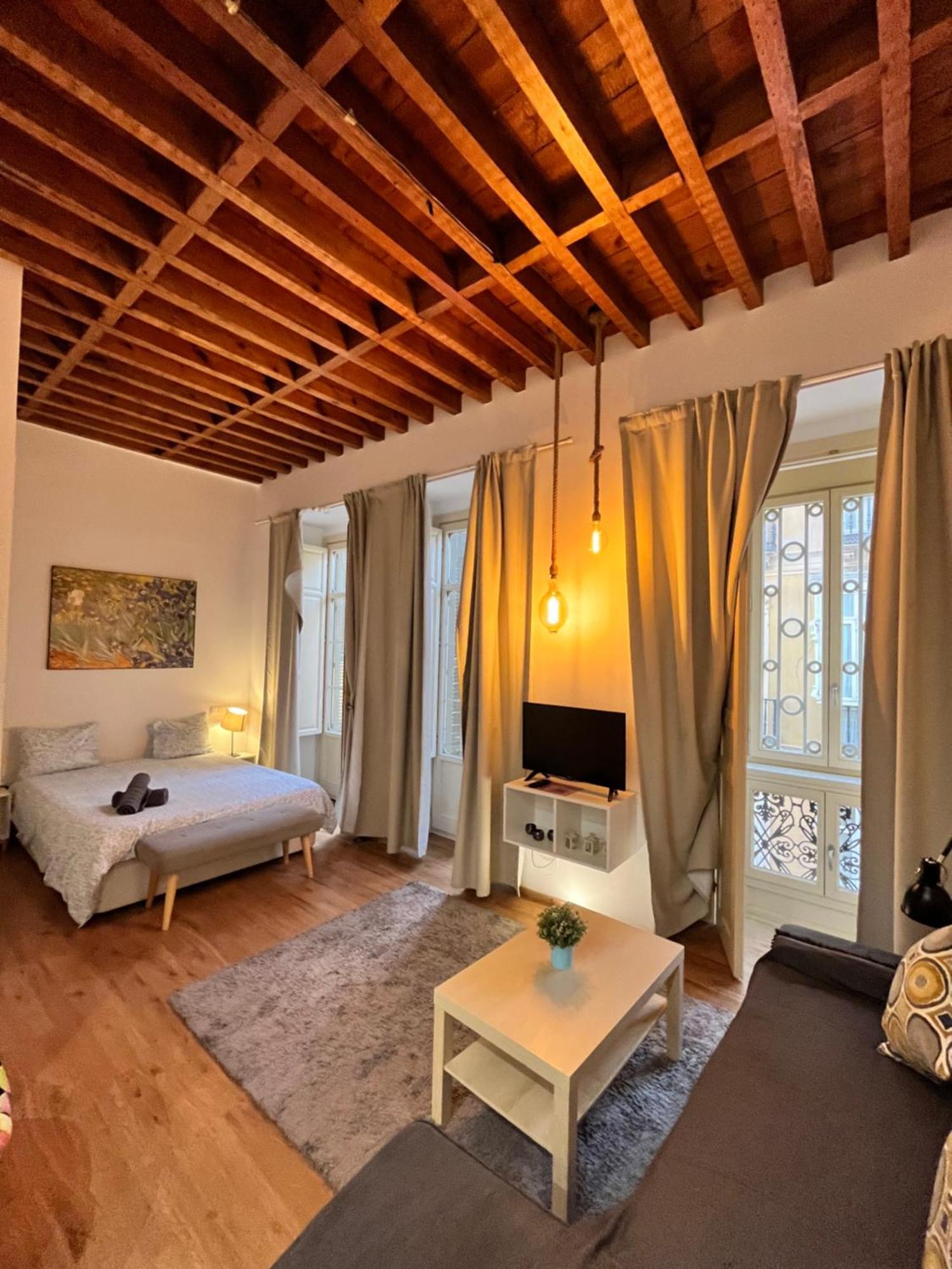 Larios Deluxe Studio Malaga Bagian luar foto