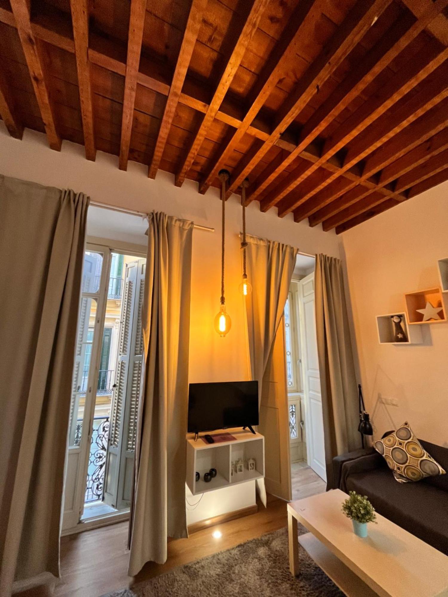 Larios Deluxe Studio Malaga Bagian luar foto