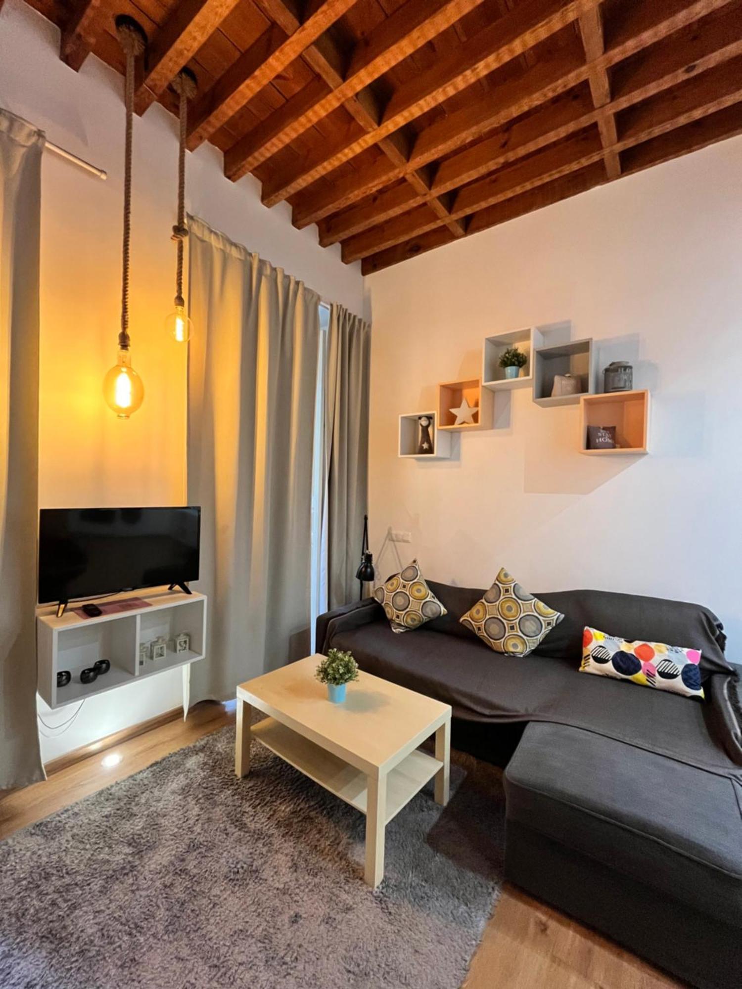 Larios Deluxe Studio Malaga Bagian luar foto